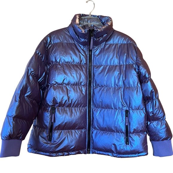 wild fable Jackets & Blazers - NWT Wild Fable Puffer Jacket Purple Blue Iridescent Size L